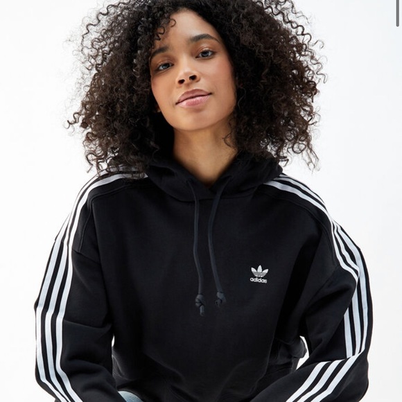 Adidas Originals adicolor cropped hoodie - Picture 4 of 12